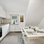 Home2stay In Kueche, Wifi, Smart Tv, Stuttgart, Autobahn A8 Köngen