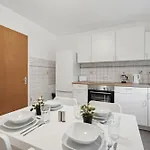Appartement Home2stay In Kueche, Wifi, Smart Tv, Stuttgart, Autobahn A8