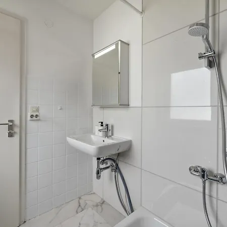Home2stay Apartmenthaus Kitchen,wifi,smart Tv *** Apartment Kongen