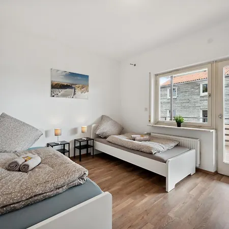 Home2stay In Kueche, Wifi, Smart Tv, Stuttgart, Autobahn A8 *
